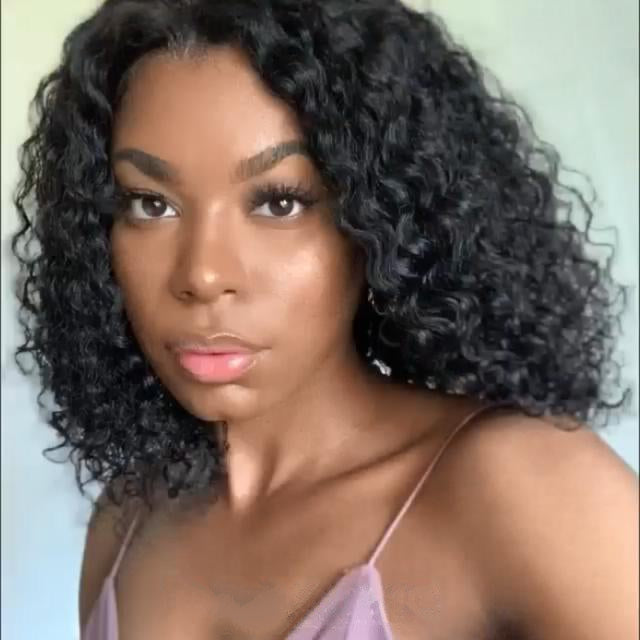 Black Short Bob Centre Parting Curly Wig